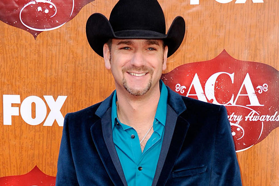 Craig Campbell Makes Light of Hard Times in New &#8216;When I Get It&#8217; Video