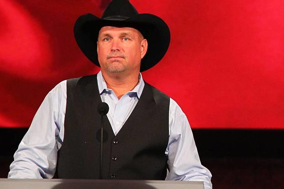 Garth Brooks Goes to Trial Over $500K Hospital Donation