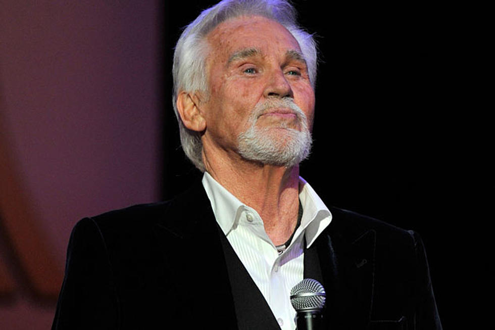 Kenny Rogers Interview: Legend Dishes on New Book, Retirement and Duet With George Jones