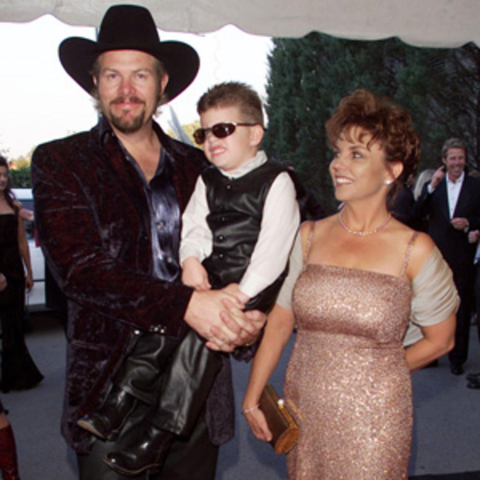 Country Stars and Their Soul Mates: Toby Keith