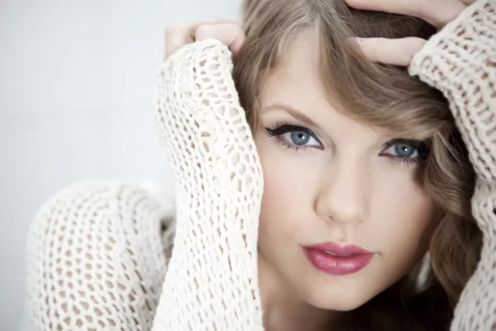 Win a Trip to Meet + See Taylor Swift at the 2012 Capital Hoedown in Canada