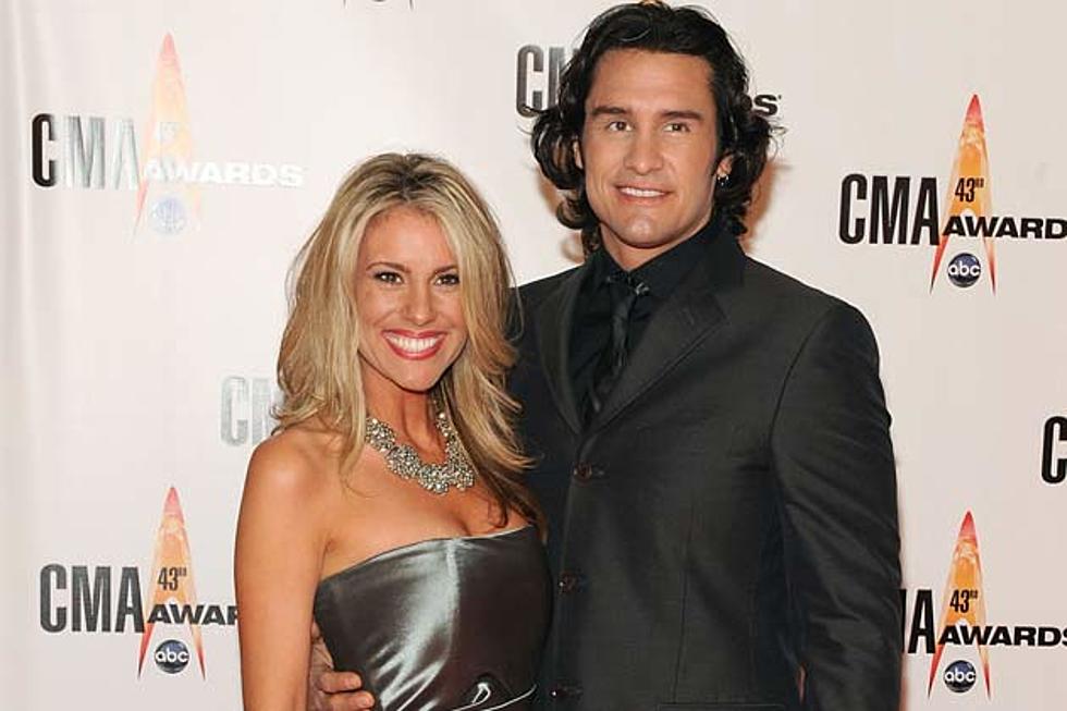 Joe Nichols, Wife Talk Infertility Struggles and Baby Joy on &#8216;The View&#8217;