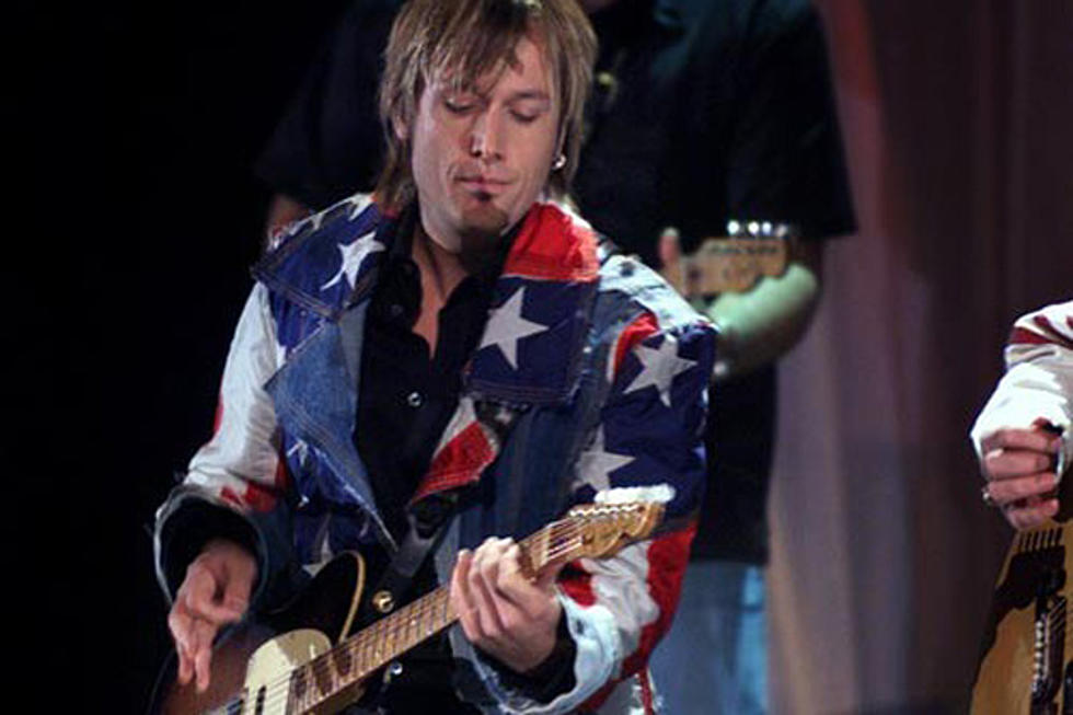 Keith Urban &#8211; Artists Wearing the American Flag