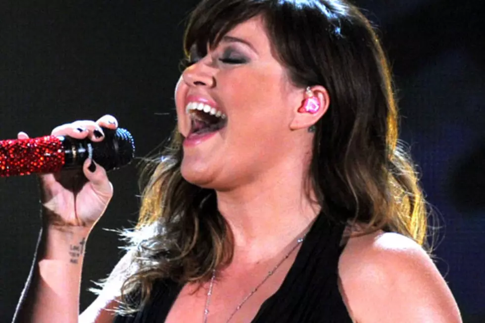 Kelly Clarkson Tackles Miranda Lambert&#8217;s &#8216;Mama&#8217;s Broken Heart&#8217; on &#8216;Duets&#8217;