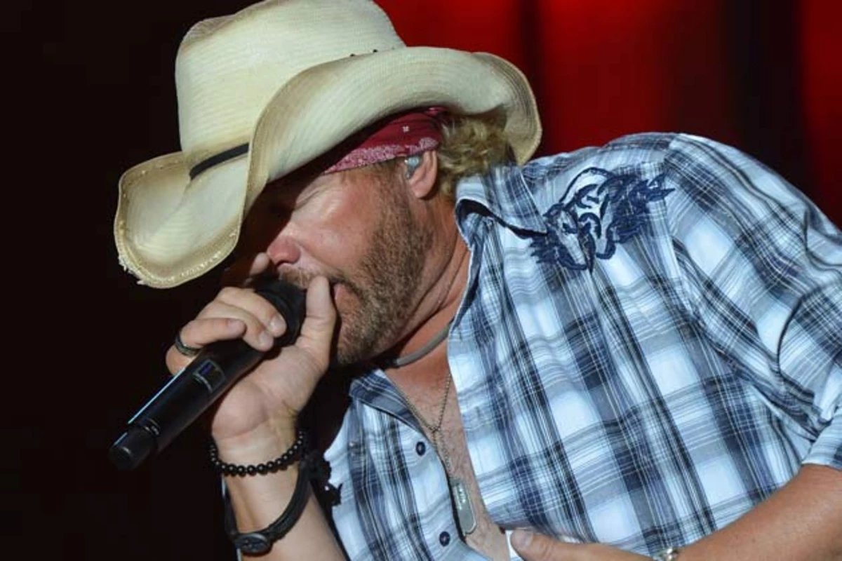 Toby Keith Reveals Cover Art, Track Listing for ‘Hope on the