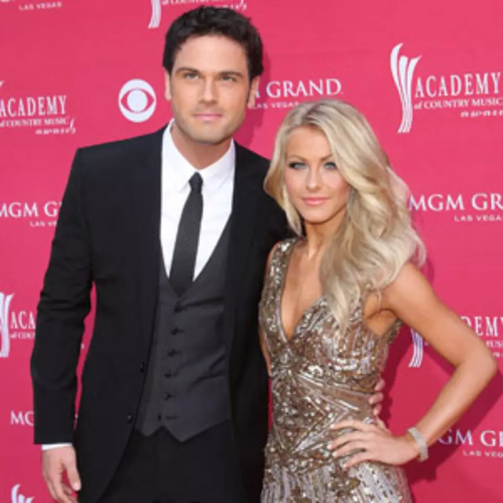 Chuck Wicks and Julianne Hough – Famous Country Couples