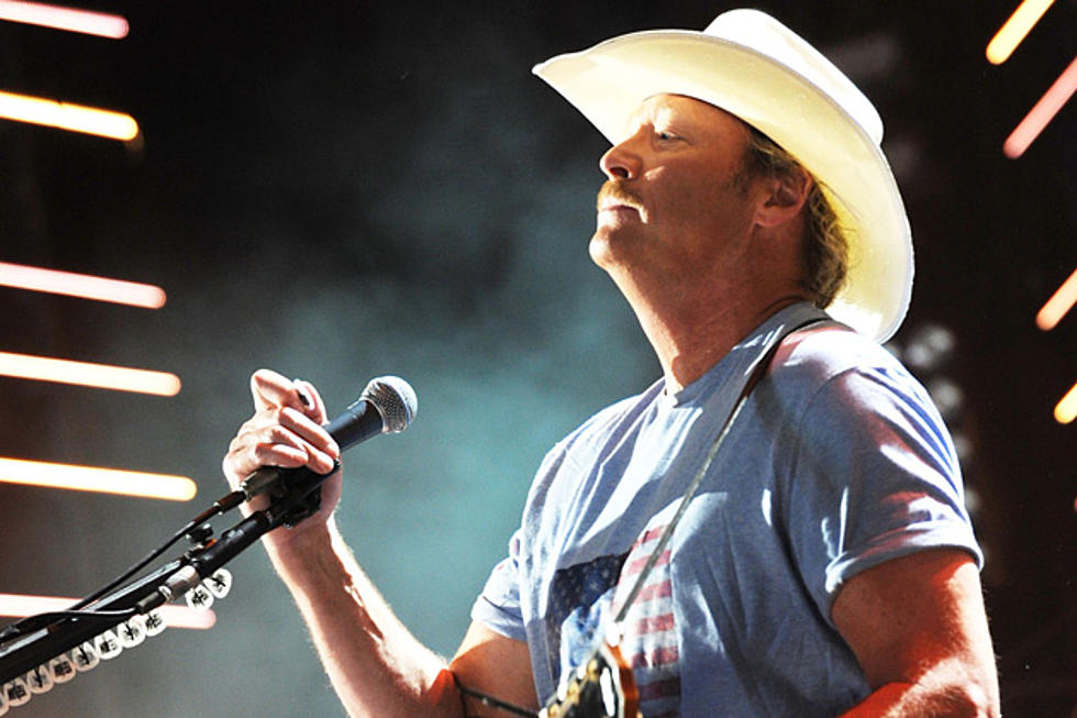 A Look At Alan Jackson Before He Performs in Binghamton