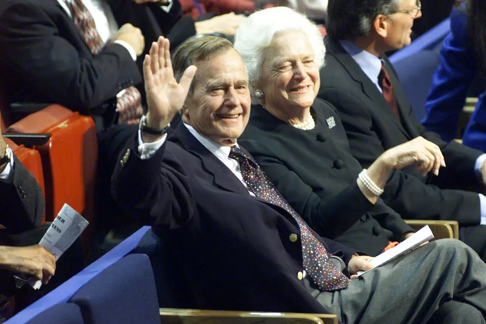 Remember When President George H.W. Bush Attended the CMA Awards?