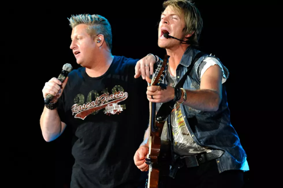 Rascal Flatts Strum Their 'Banjo' on 'CMA Music Festival: Country's Night  to Rock'