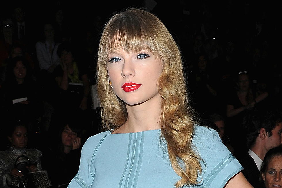 Taylor Swift’s First Big Purchase Was Inspired by ‘Mean Girls’… and Mean Girls