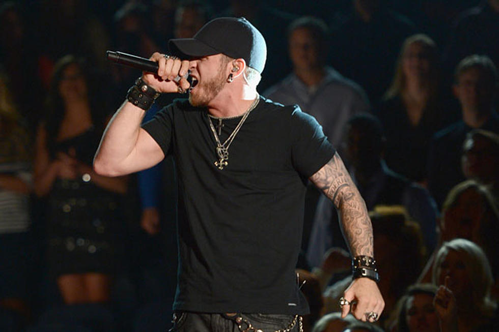 Brantley Gilbert Proves &#8216;Country Must Be Country Wide,&#8217; Honors Top Radio Stations During 2012 CMAs