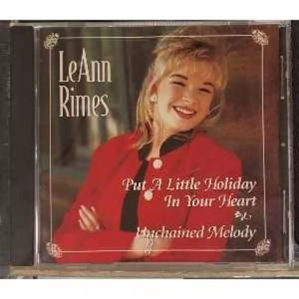 No. 31: LeAnn Rimes, &#8216;Put a Little Holiday in Your Heart&#8217; &#8211; Top 50 Country Christmas Songs