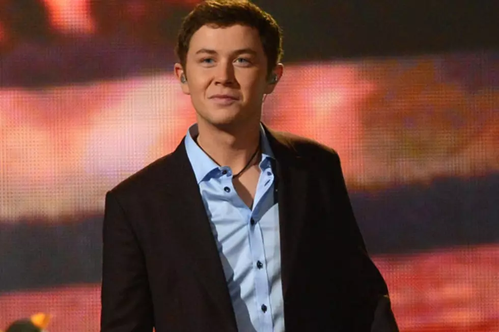 Scotty McCreery and Family Get in the Christmas Spirit Early This Year