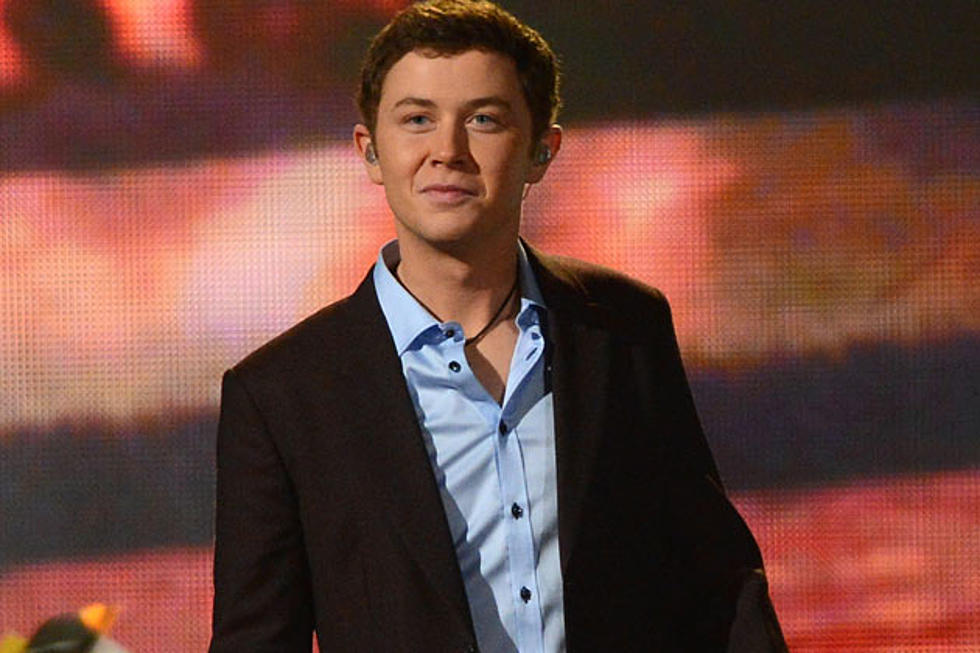 Scotty McCreery’s Christmas Album Sells Big as Singer Preps for Busy Holiday