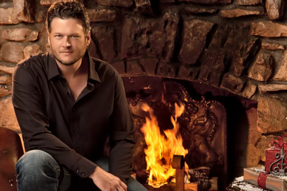 &#8216;Blake Shelton&#8217;s Not So Family Christmas Special&#8217; Leaves Viewers in Stitches