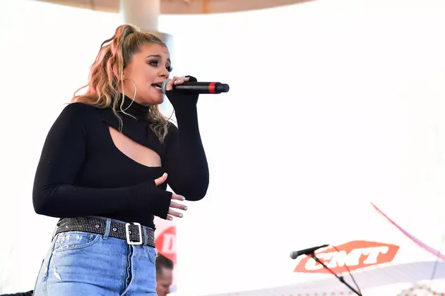 10 Things You Didn&#8217;t Know About Lauren Alaina: No. 9