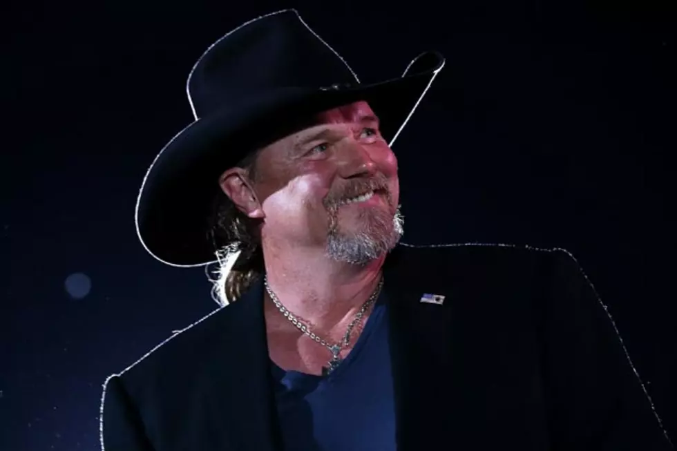 Trace Adkins Joins Xmas Special