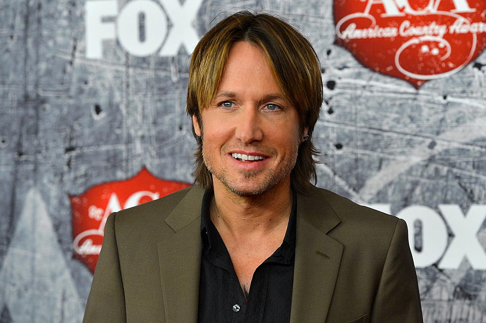 Keith Urban Releases Annual Calendar to Benefit St. Jude Research Hospital
