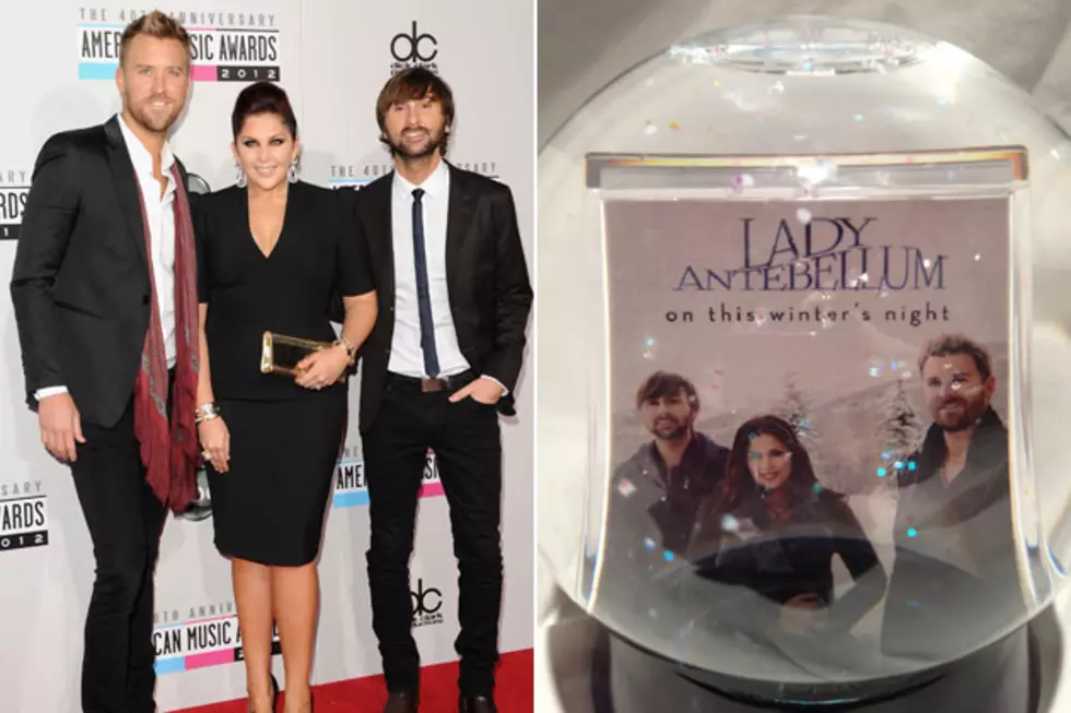 Win a Lady Antebellum Snow Globe &#8211; 12 Days of Christmas Giveaway
