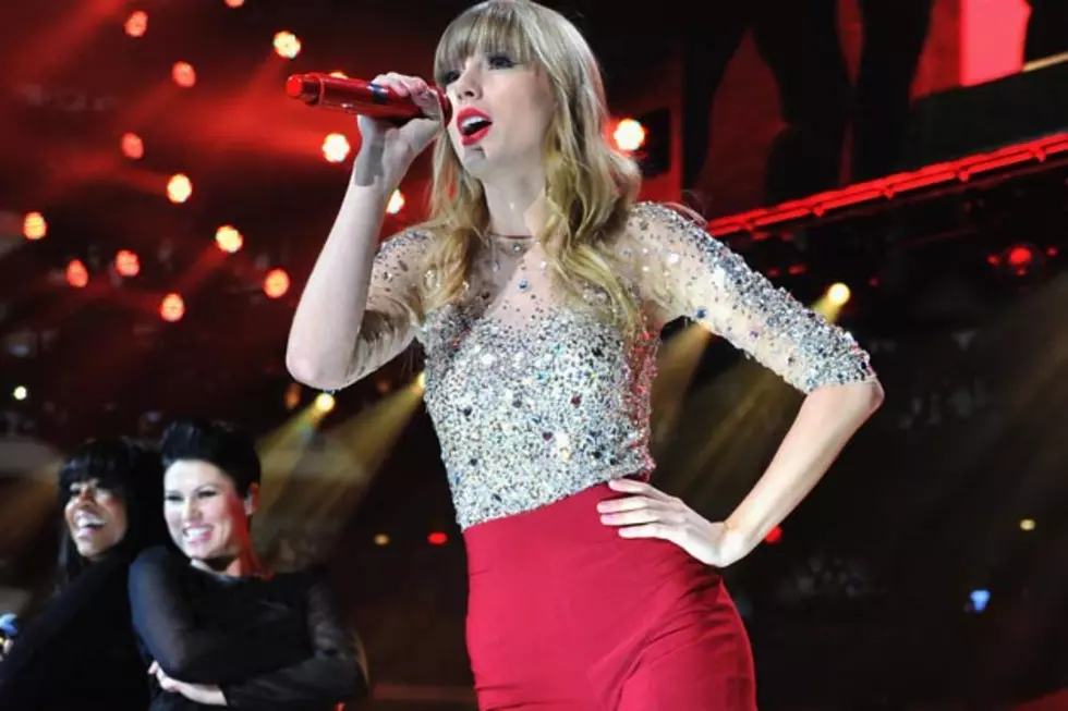 Taylor Swift Performs With Ed Sheeran, B.o.B. at NYC Jingle Ball