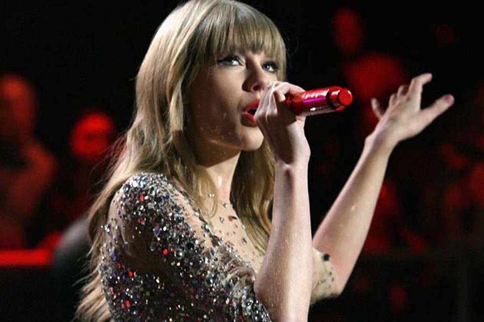 Taylor Swift Makes Country Chart History With ‘We Are Never Ever Getting Back Together’