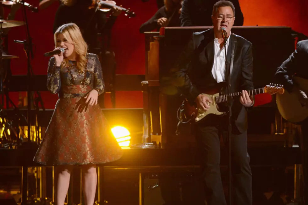 Vince Gill Back On Country Charts With Kelly Clarkson [VIDEO]