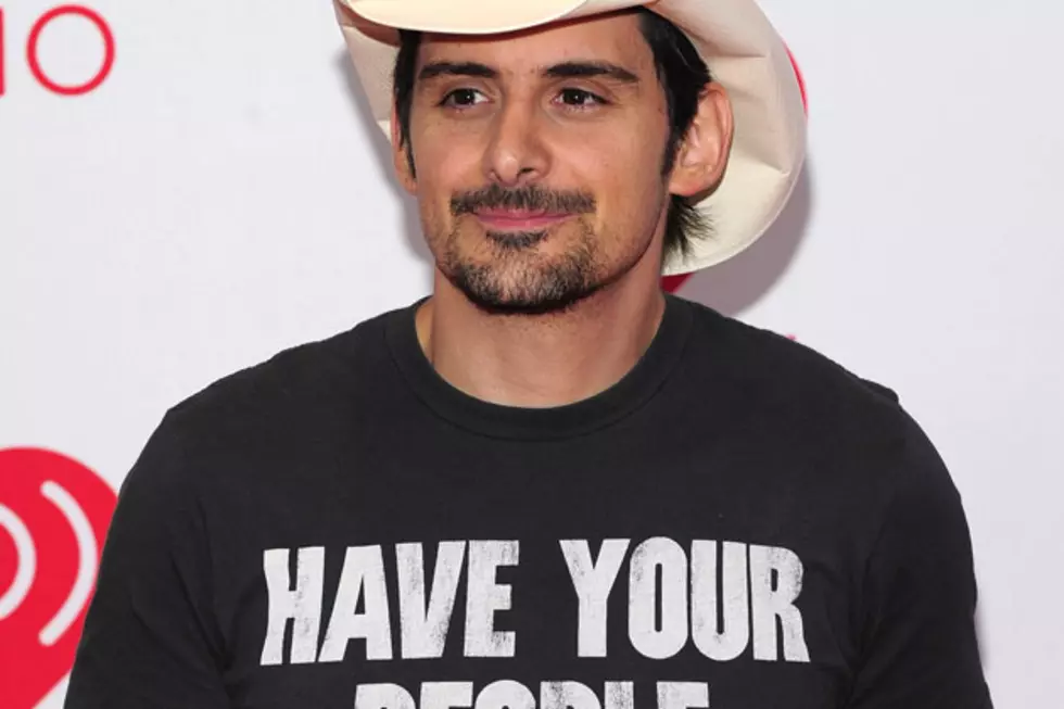 Brad Paisley Shares What He Did During the Super Bowl Blackout