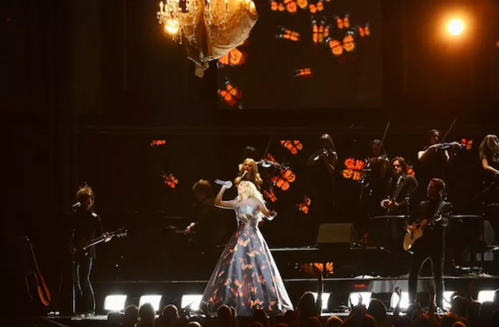 Carrie Underwood Shares the Secret of Her Amazing Light-Up Grammys Dress