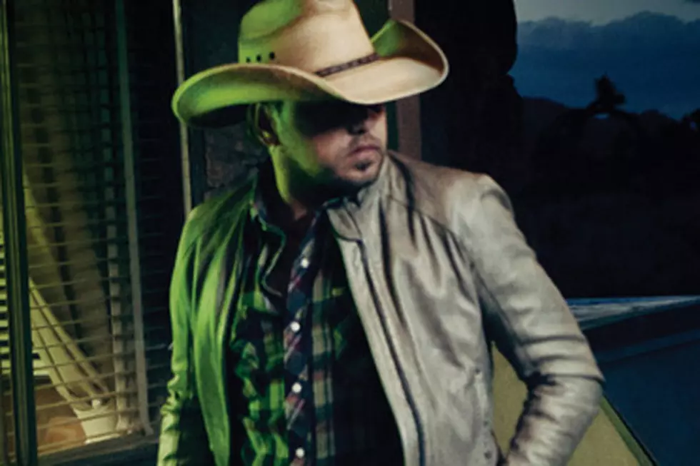 Jason Aldean Performs at ‘Boston Strong’ Benefit Concert [VIDEO]