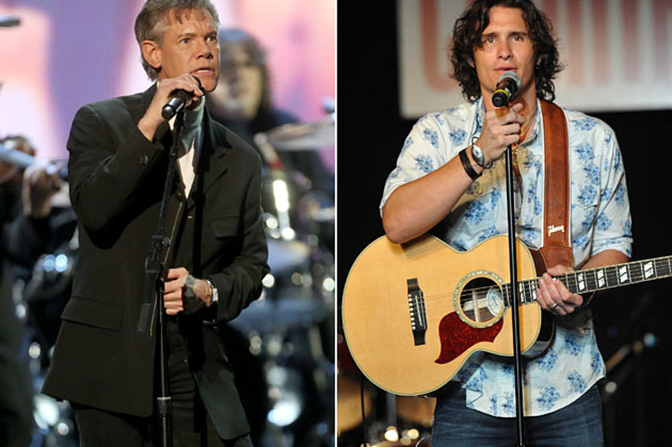 Randy Travis, Joe Nichols Perform at Navy SEAL Chris Kyle’s Memorial Service