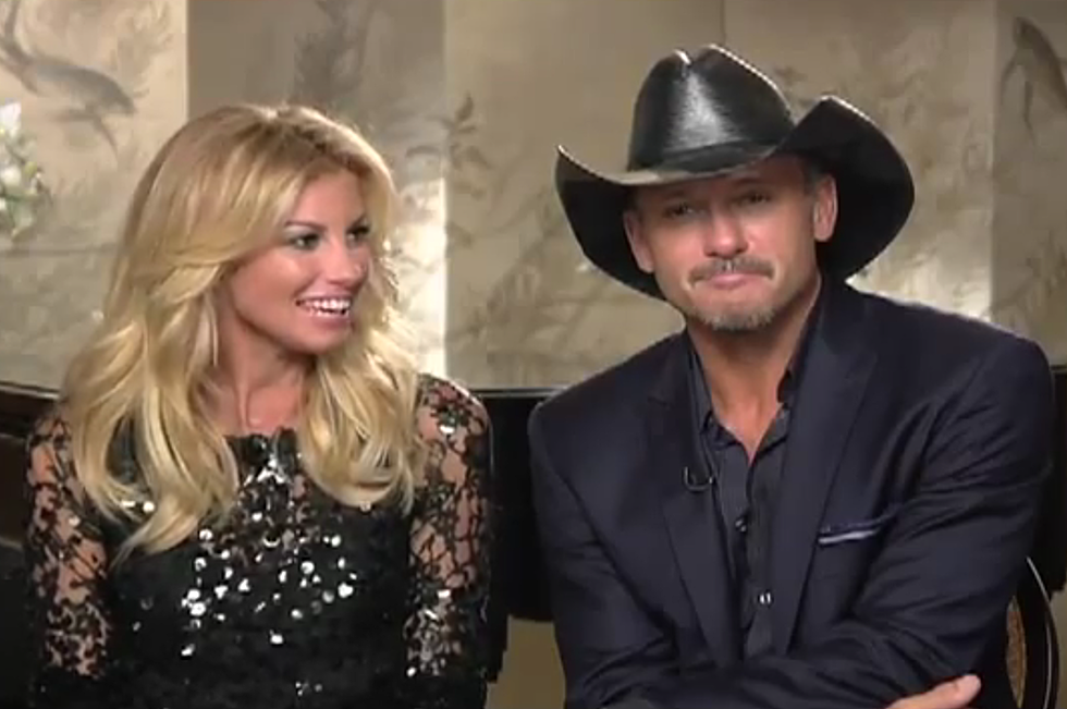 Tim McGraw, Faith Hill Try to Say Hi to Their Fans in Hilarious Bloopers