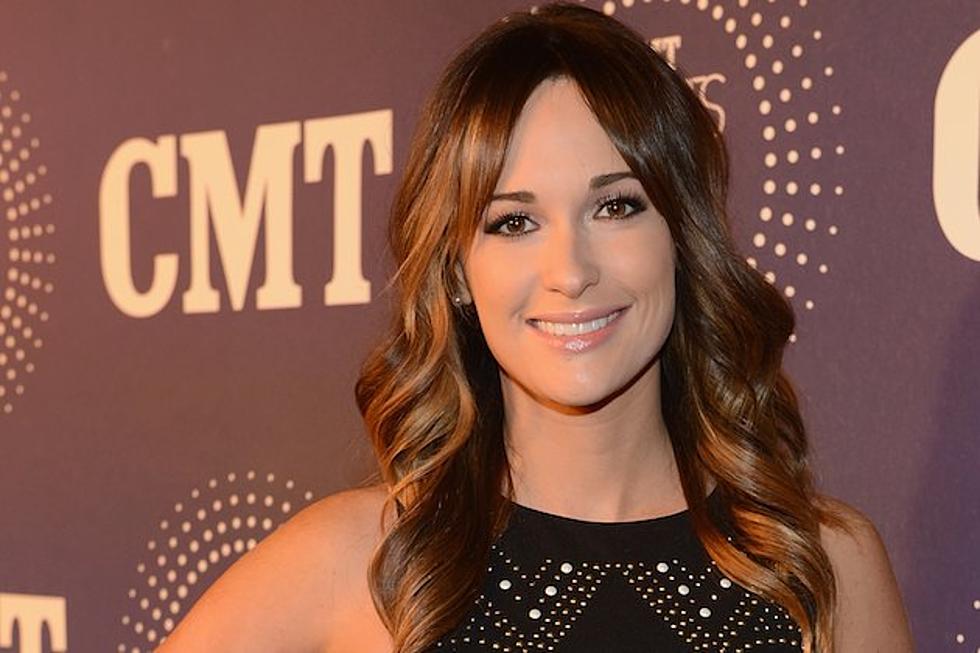 Kacey Musgraves’ ‘Same Trailer Different Park’ Debuts at No. 1 on Billboard Country Chart