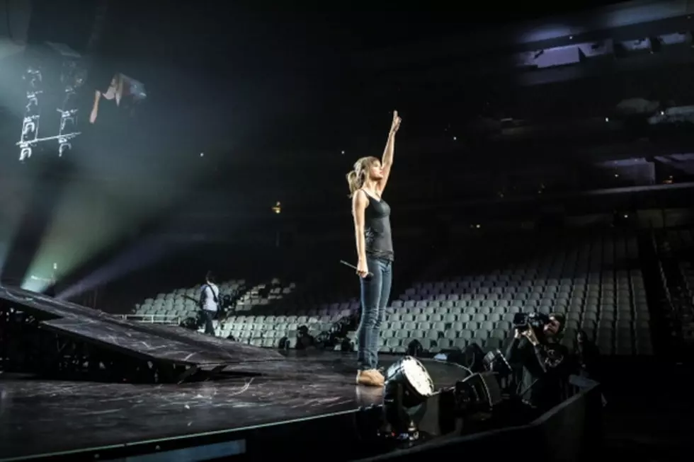 Taylor Swift Prepares to Kick Off 2013 Red Tour With Rehearsal in Nebraska