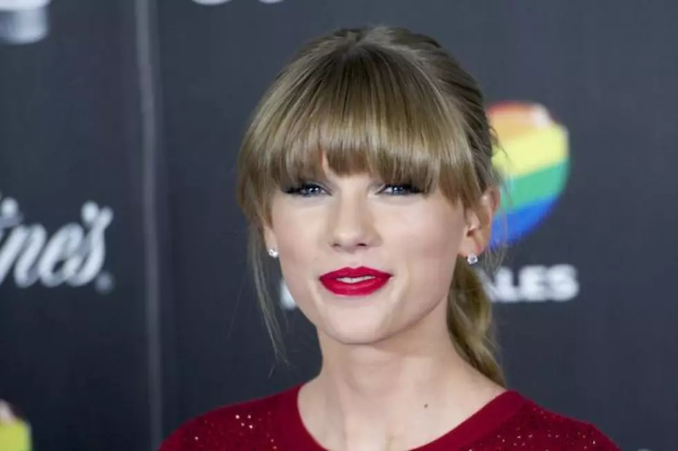 Taylor Swift Helps Grieving Town With Donation to Newtown Auction