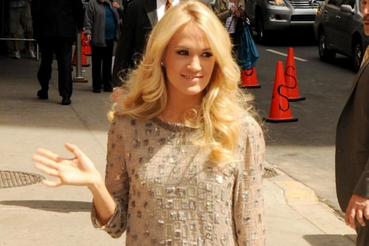 Carrie Underwood Shows You How to Get Ready for Spring in Skinny