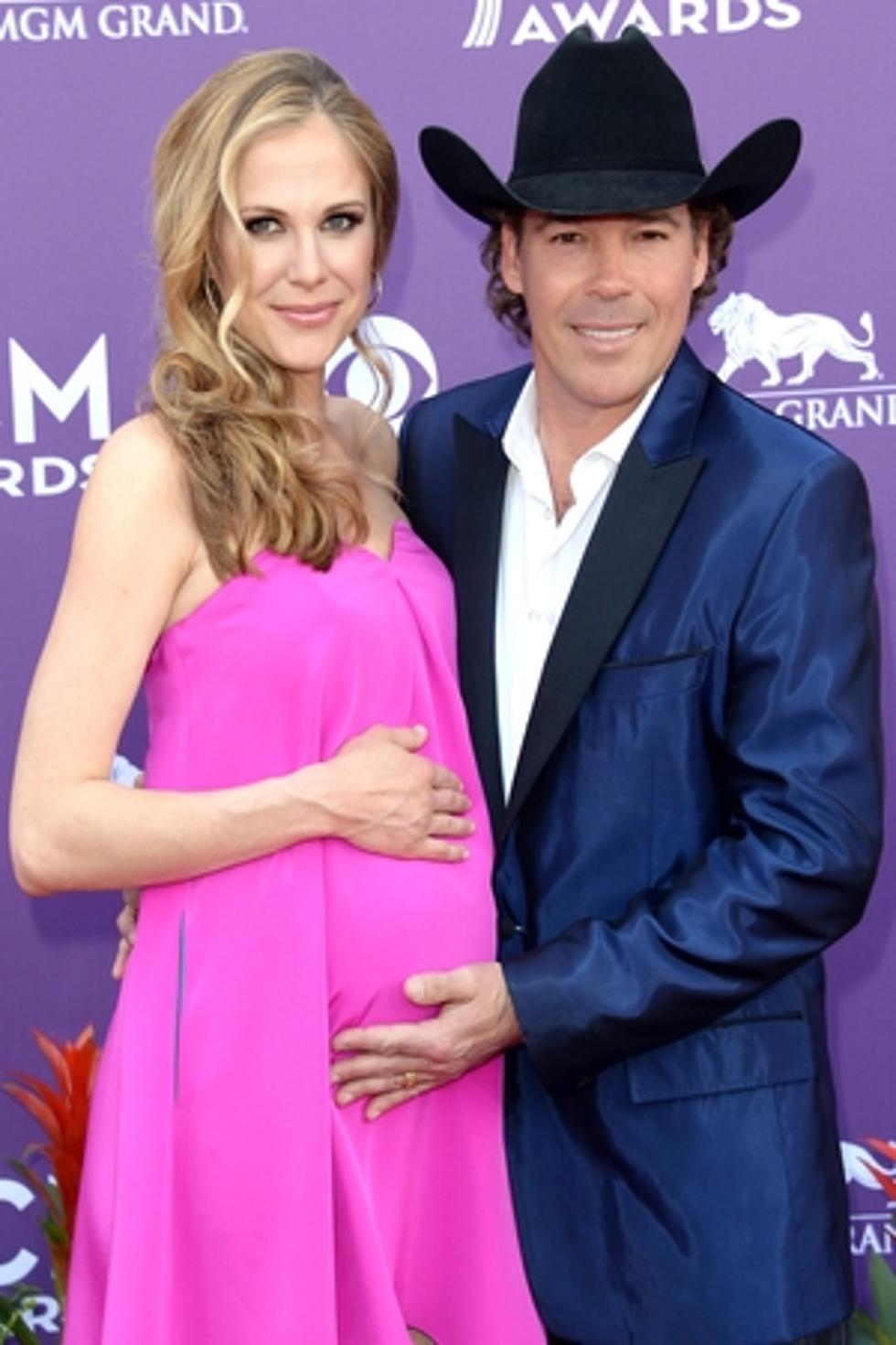 Clay Walker and Wife Expecting Third Child