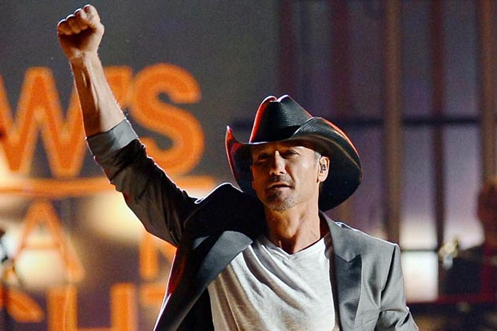 Tim McGraw and Friends Get Together for &#8216;Superstar Summer Night&#8217; &#8211; Pictures