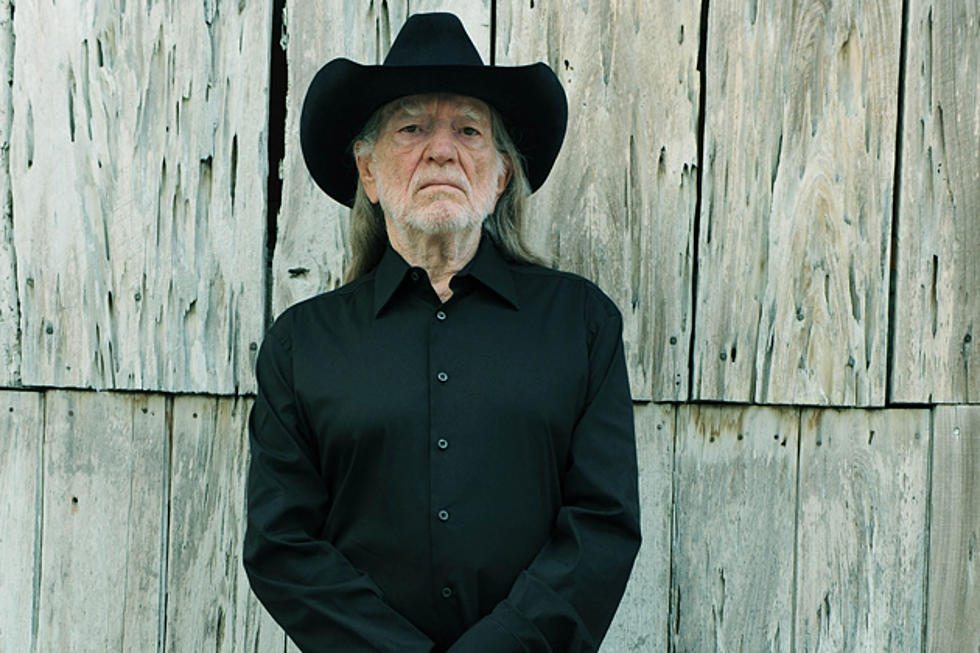 Willie Nelson and Family, ‘Let’s Face the Music and Dance’ – Album Stream