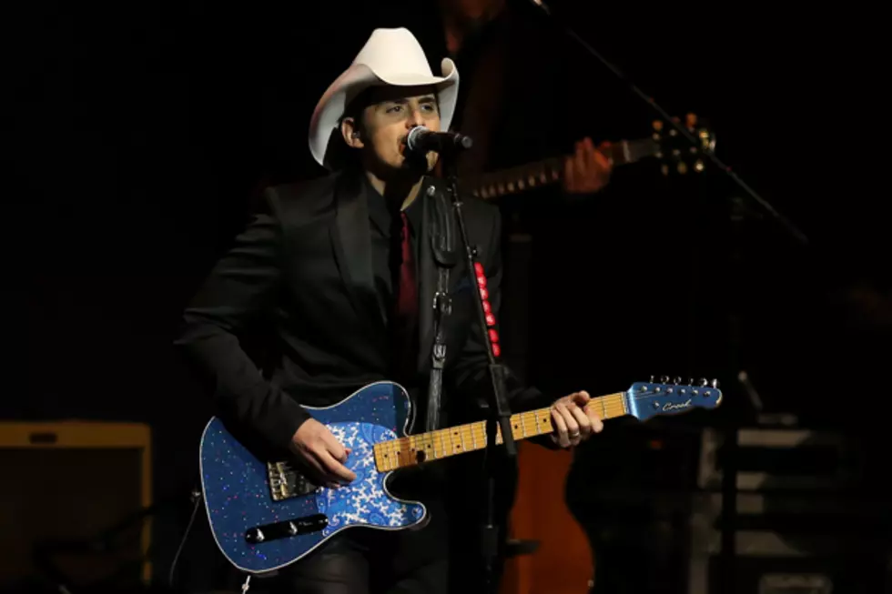 Brad Paisley, Dierks Bentley + Hunter Hayes Perform ‘Outstanding in Our Field’ at 2013 ACMs