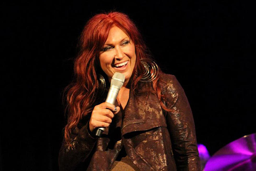 Jo Dee Messina Postpones Canadian Tour Dates to Stay With Ailing Mother