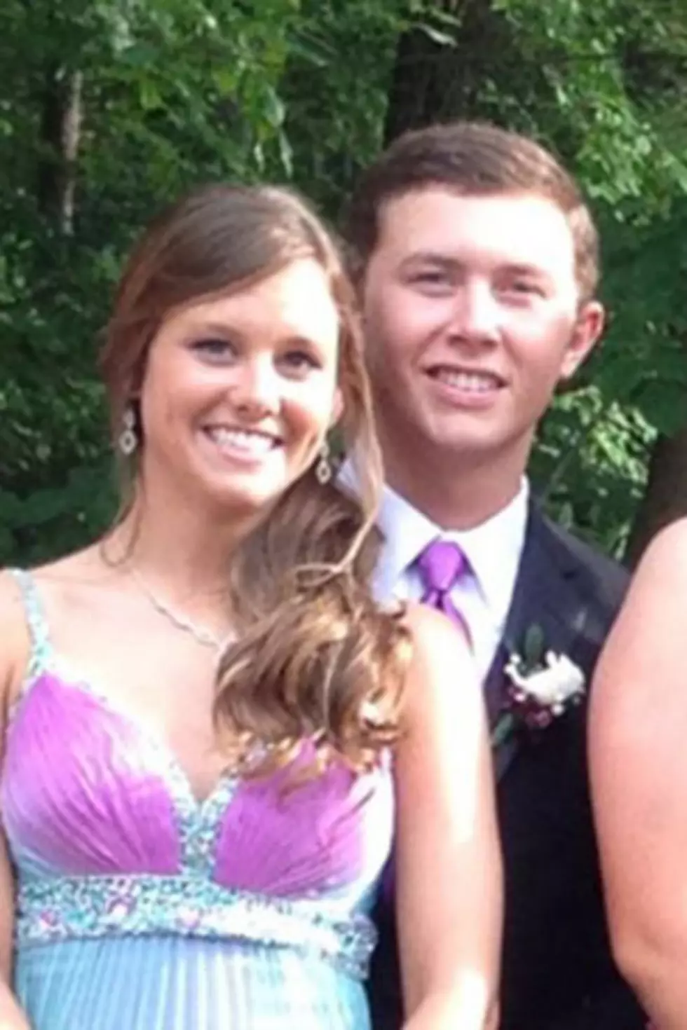 Scotty McCreery &#8211; Country Prom Pictures