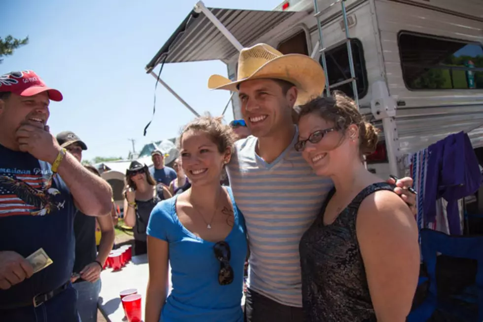 Dustin Lynch Drops in on ToC Festival Campers for Surprise Visit, Performance