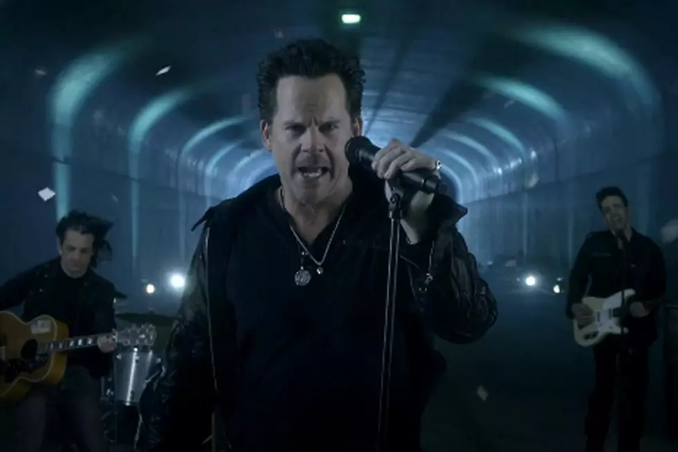 Gary Allan’s Life Flashes Before His Eyes in ‘Pieces’ Video