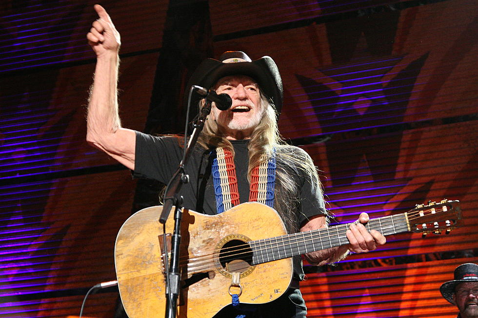 Willie Nelson’s Star-Studded 2013 Farm Aid Festival Lineup Announced