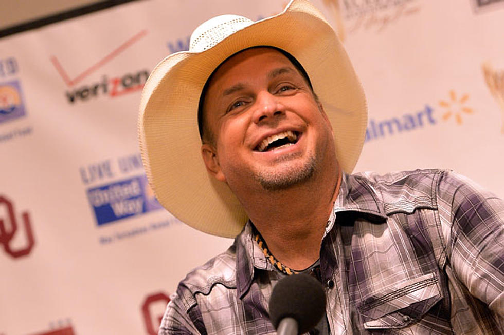 Garth Brooks Becomes a Grandfather