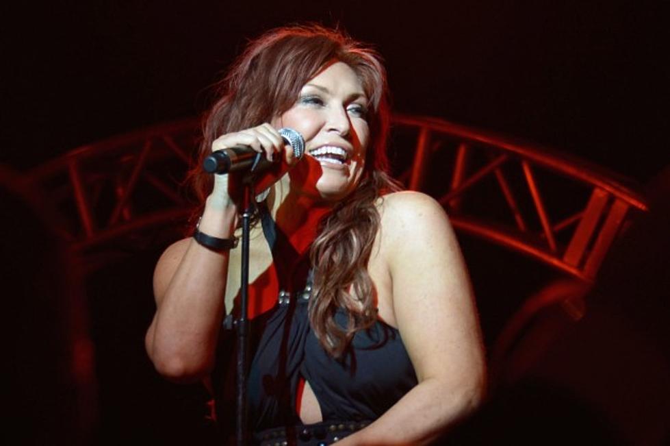 Jo Dee Messina in Talks With &#8216;Dancing With the Stars&#8217;