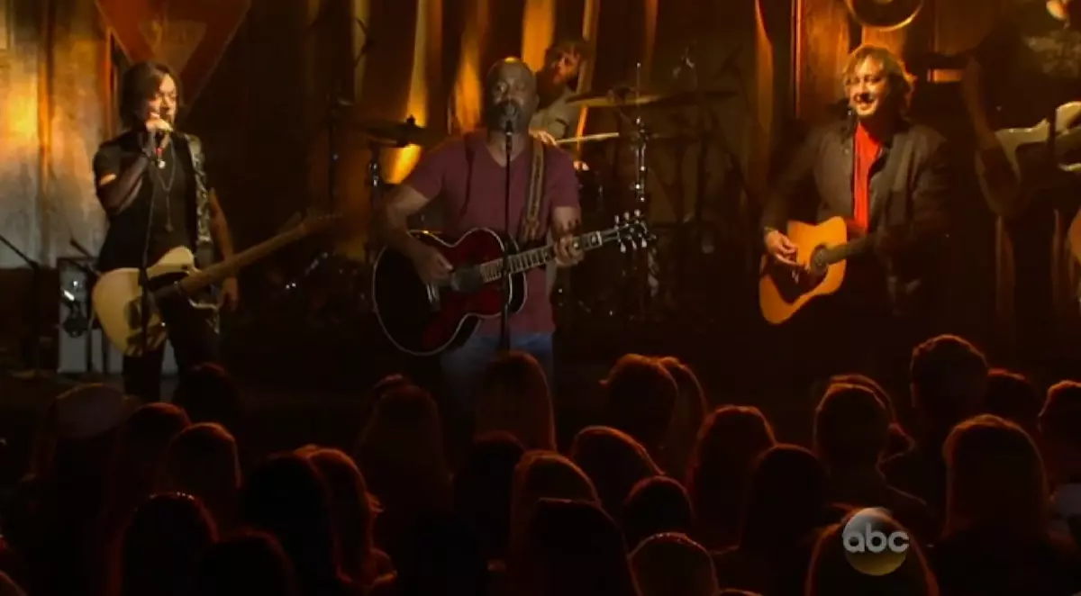 Darius Rucker's 'Wagon Wheel' on 'Country's Night to Rock'