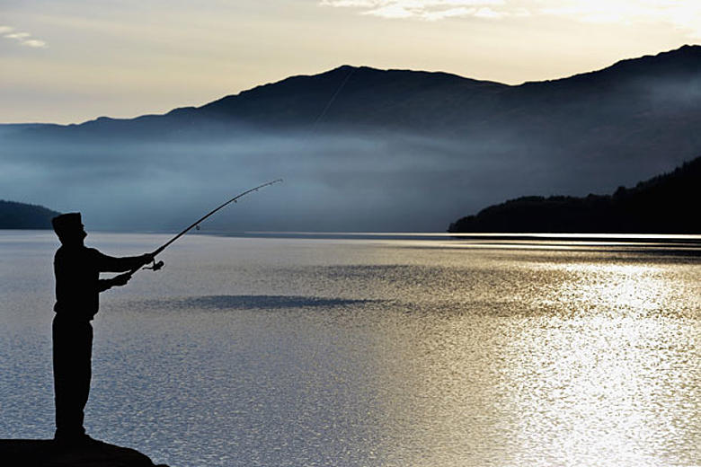 10 Best Fishing Songs