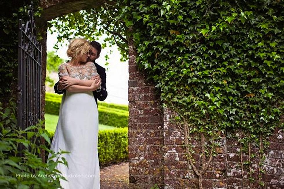 Kelly Clarkson Reveals Another Beautiful Engagement Photo