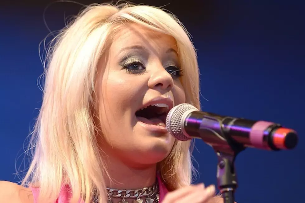 Lauren Alaina Finds Solace in Songwriting